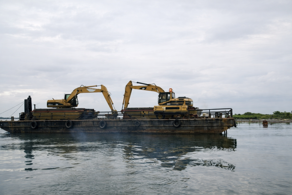 chatgpt image jan 13, 2026, 06 34 26 am